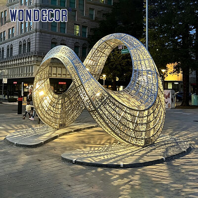 Large Outdoor Stainless Steel Sculpture Lighting Sculpture
