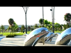 Sculpture en acier inoxydable