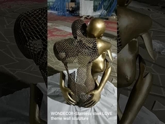 Sculpture en acier inoxydable